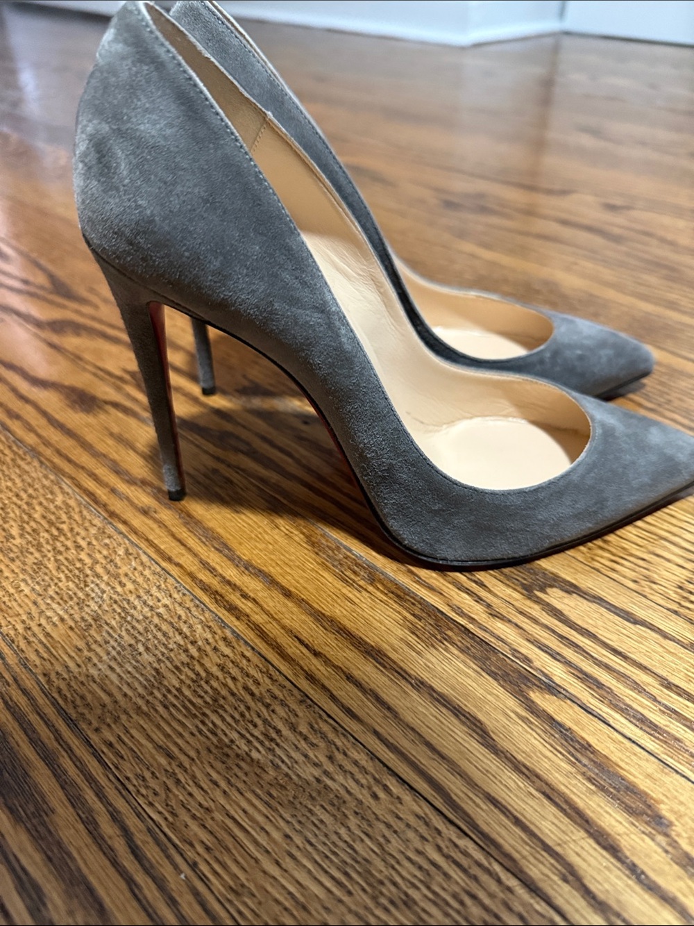 Christian Louboutin So Kate 100mm